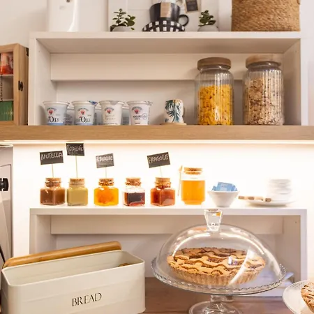 Frühstückspension Nilu' 4*