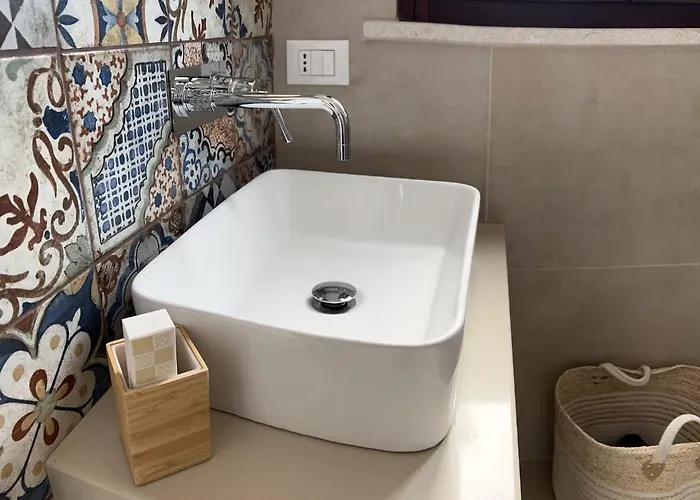 Oda ve Kahvaltı Nilu' 4*